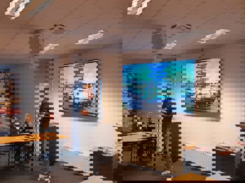 E8174447 Daf4 4531 Be46 3Fa50512044f